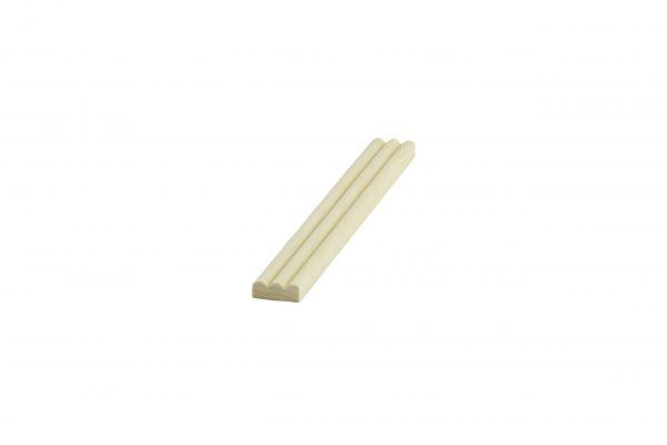 901 - 7/8" Screen Moulding